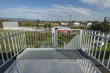 Tour d’escalier d’Étoy