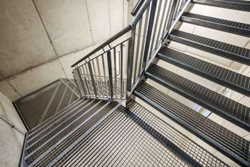 Cages d’escaliers conformes aux prescriptions de sécurité