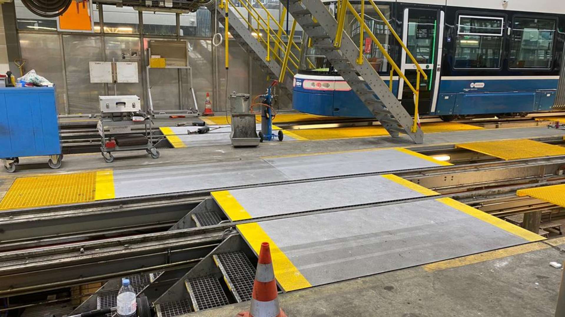 Sol en PRV dans le dépôt des trams