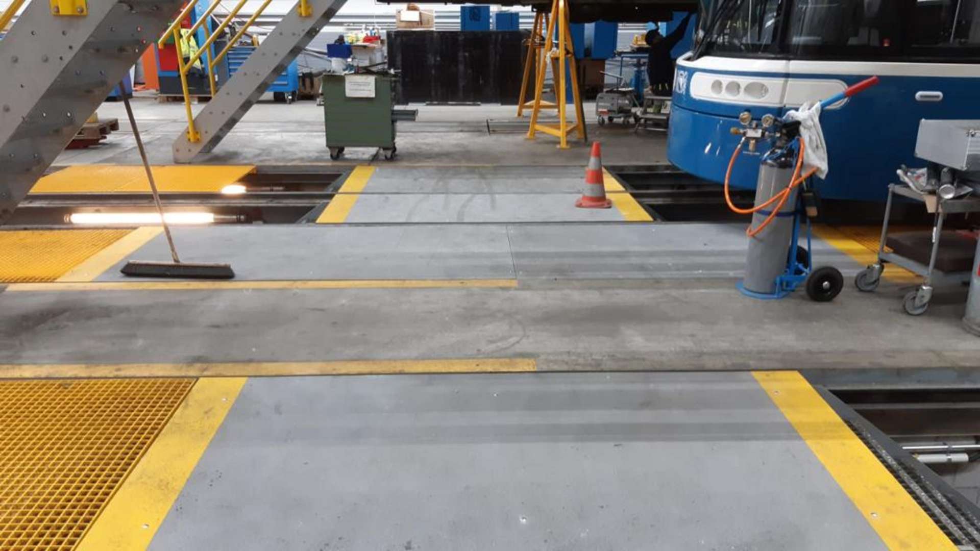 Sol en PRV dans le dépôt des trams