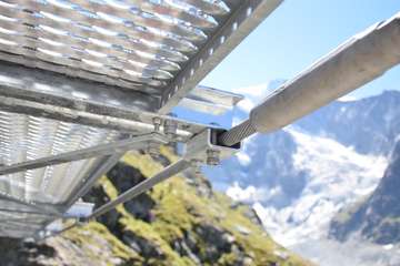 Pont suspendu de Tzina de Vio