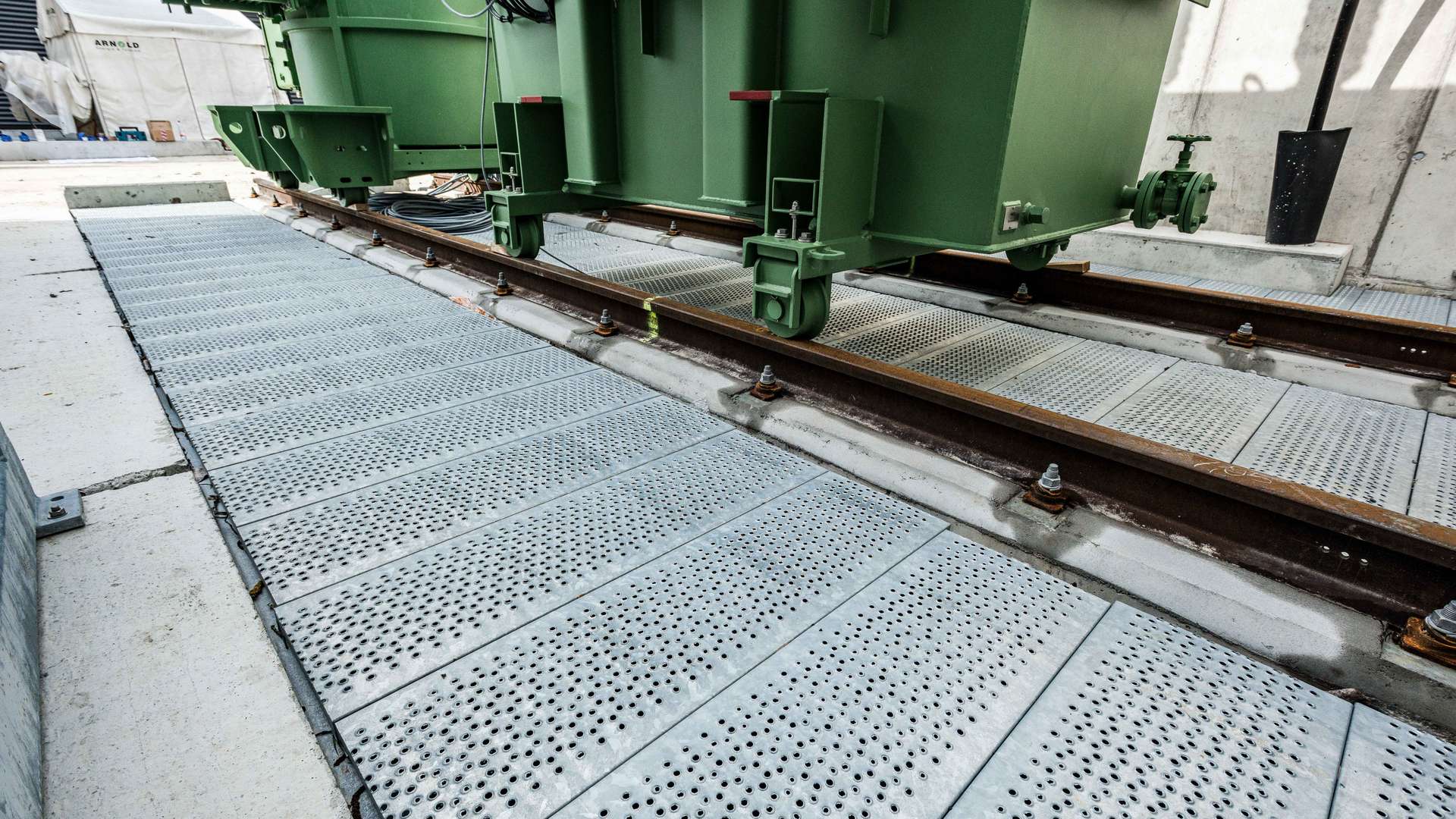 sprich_blechprofilrost-typ-fire-bkw-sorvilier_2025_gallery_nr02