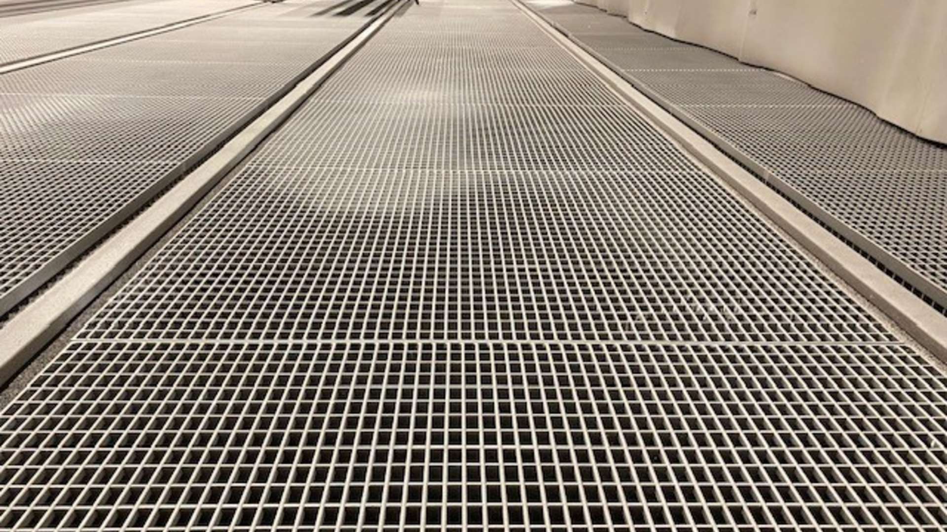 sprich_schwerlastroste-jona_header_nr01_2025