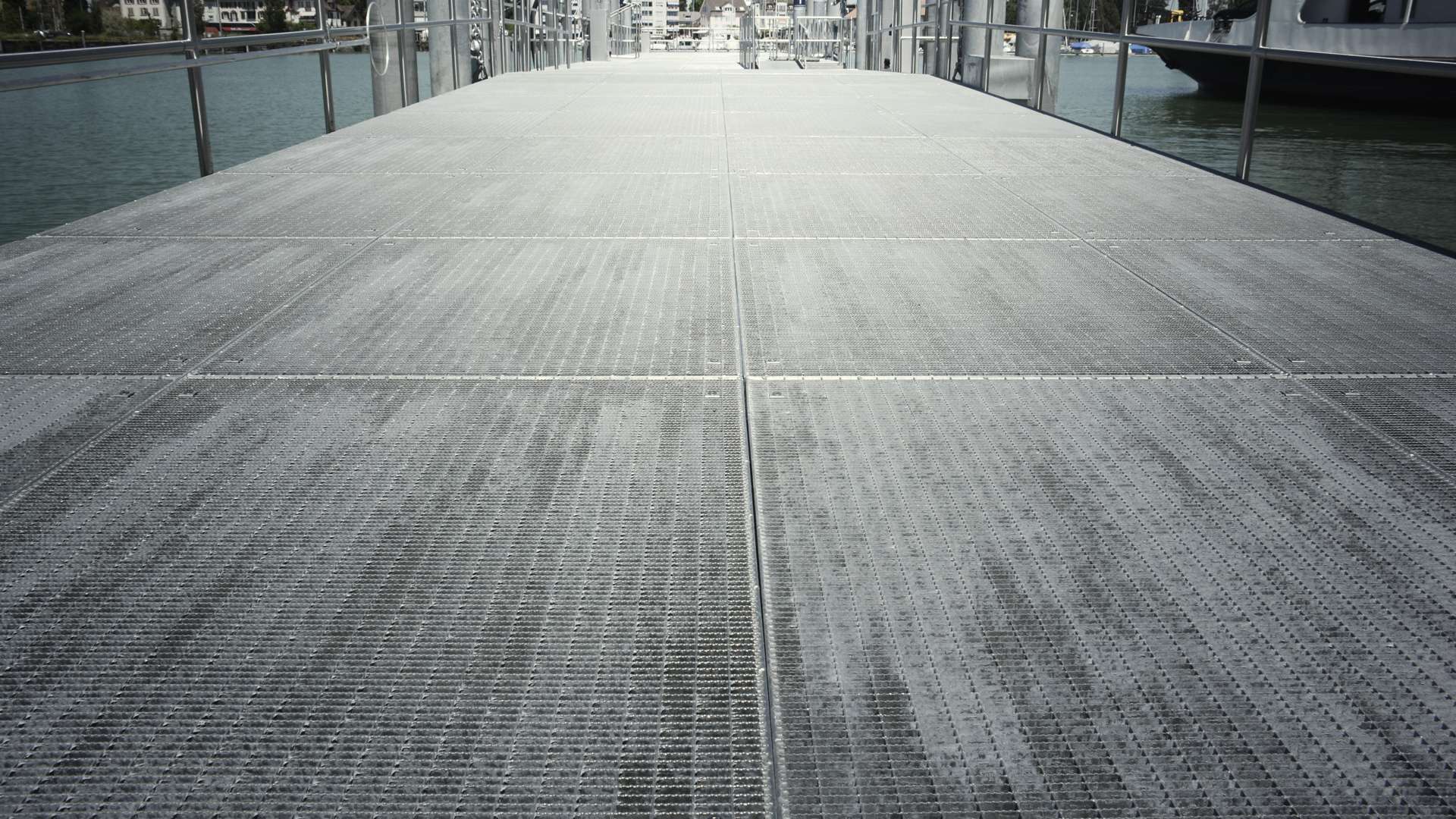 Pressroste_Schiffssteg_Romanshorn (1)