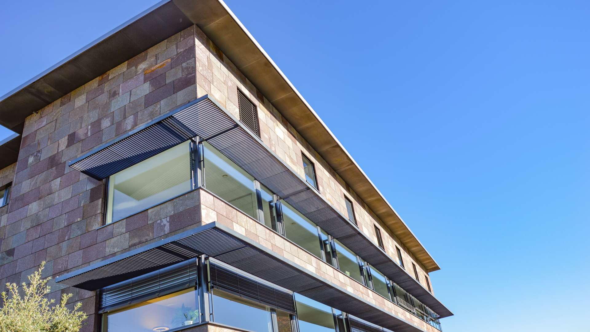 Vollroste_Sonnenschutz_Freienbach (3)