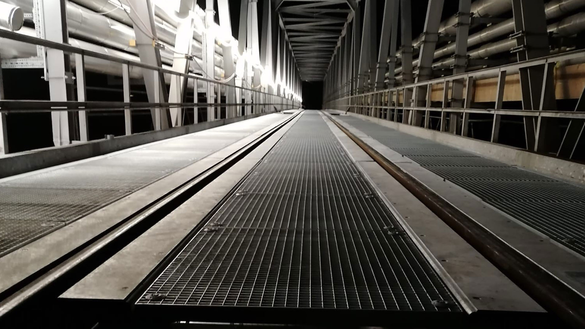 Schwerlastroste-Pont-d-Aproz-3