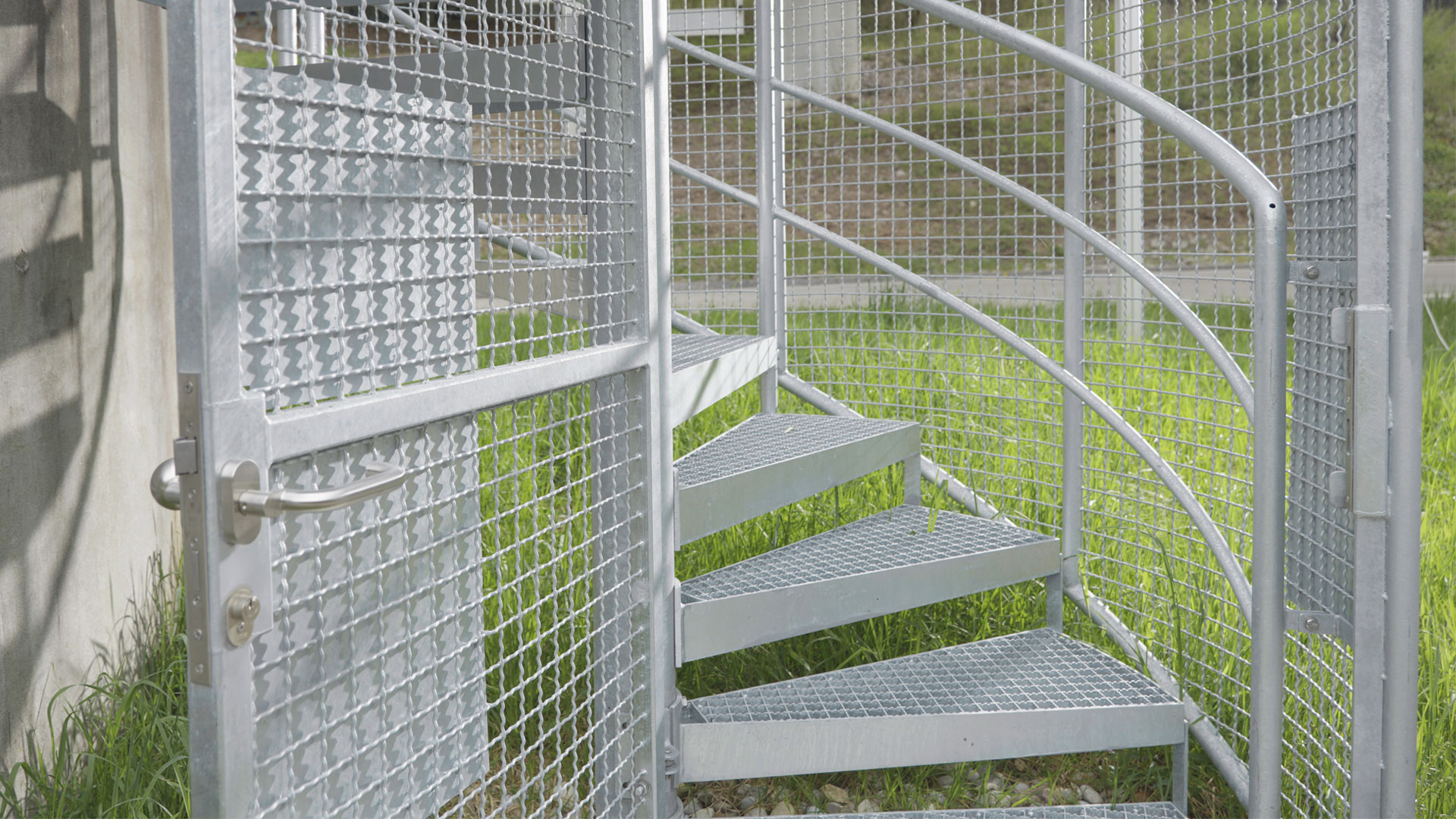 Spindeltreppe_Auffangbecke_ARA_Birmensdorf_Metallbauservice_6
